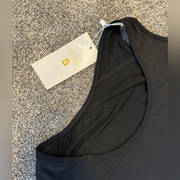 Buff Bunny Collection Mesh Tank Top - Picture 2 of 10